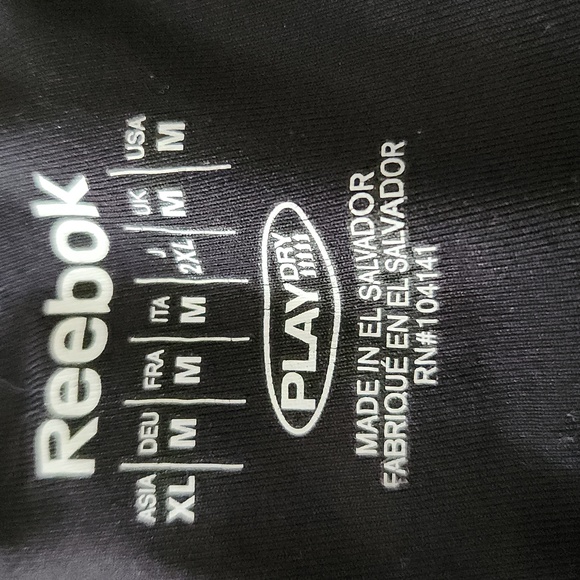 Reebok size medium black stretch - Picture 3 of 5